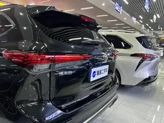 2022 Toyota Crown Kluger 2.0T 4WD, чёрный — фото 21