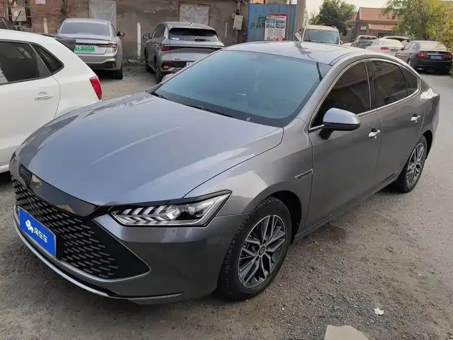 2023 BYD Qin PLUS Champion DM-i PHEV 120KM