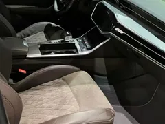 2022 Audi A7L A7 L 45 TFSI quattro S-line, чёрный — фото 4