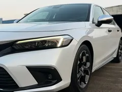 2023 Honda Civic HATCHBACK 2.0L e:HEV, белый — фото 15