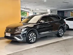 2022 Volkswagen Tiguan L 330TSI AT 2WD, чёрный — фото 1