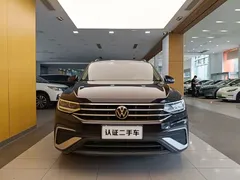 2022 Volkswagen Tiguan L 330TSI AT 2WD, чёрный — фото 3