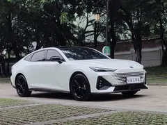 2022 Changan UNI-V 1.5T, белый — фото 3