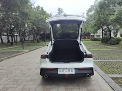 2022 Changan UNI-V 1.5T, белый — фото 12