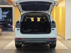 2021 Jetour X90 PLUS 1.6TD DCT 5-seat, белый — фото 28