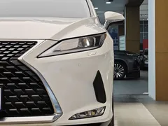 2020 Lexus RX 300 2WD Elite VI, белый — фото 2