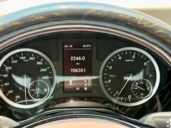 2021 Mercedes-Benz Vito 2.0T Elite 7-seat, чёрный — фото 45