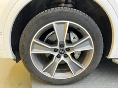 2022 Audi Q5L 40T Luxury Dynamic, белый — фото 10