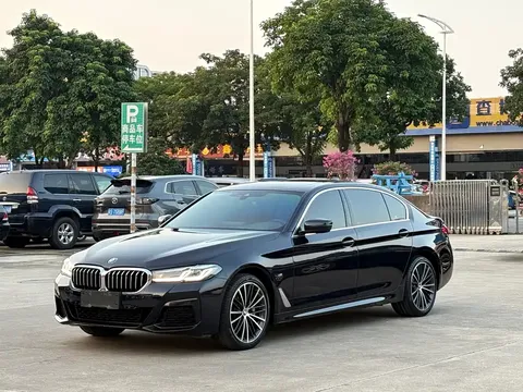 2022 BMW 5 Series 5 530Li xDrive M