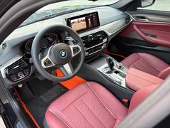 2022 BMW 5 Series 5 530Li xDrive M, чёрный — фото 5