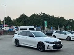 2023 BMW 3 Series 3 330i M, белый — фото 3