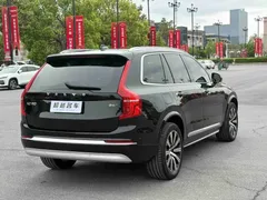 2022 Volvo XC90 B6 Sport 7, чёрный — фото 18