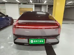 2025 Xpeng P7 750 4WD Ultra — фото 6