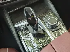 2022 BMW 5 Series 5 525Li M, белый — фото 17