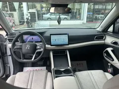 2025 BYD Yuan UP EV 301km Pilot — фото 7