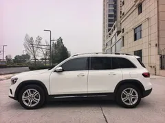 2022 Mercedes-Benz GLB 200, белый — фото 7
