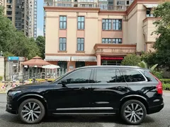 2021 Volvo XC90 B6 Luxury 7, чёрный — фото 4