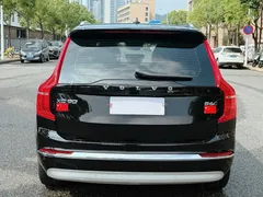 2021 Volvo XC90 B6 Luxury 7, чёрный — фото 6