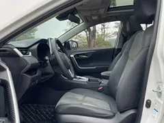 2022 Toyota RAV4 2.0L CVT 4WD Premium, белый — фото 5