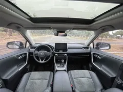 2022 Toyota RAV4 2.0L CVT 4WD Premium, белый — фото 6