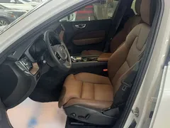 2024 Volvo XC60 4WD Zhiyuan Luxury, белый — фото 8