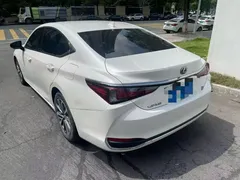 2022 Lexus ES 200, белый — фото 7