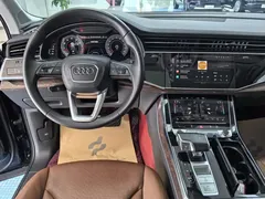 2022 Audi Q7 55 TFSI quattro S line, чёрный — фото 8
