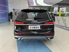 2022 Audi Q7 55 TFSI quattro S line, чёрный — фото 16