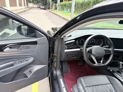 2023 Volkswagen Passat 430PHEV Hybrid Luxury, чёрный — фото 10