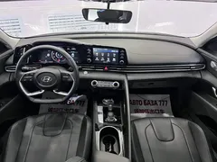 2022 Hyundai Elantra 1.5L CVT GLX Elite, белый — фото 12