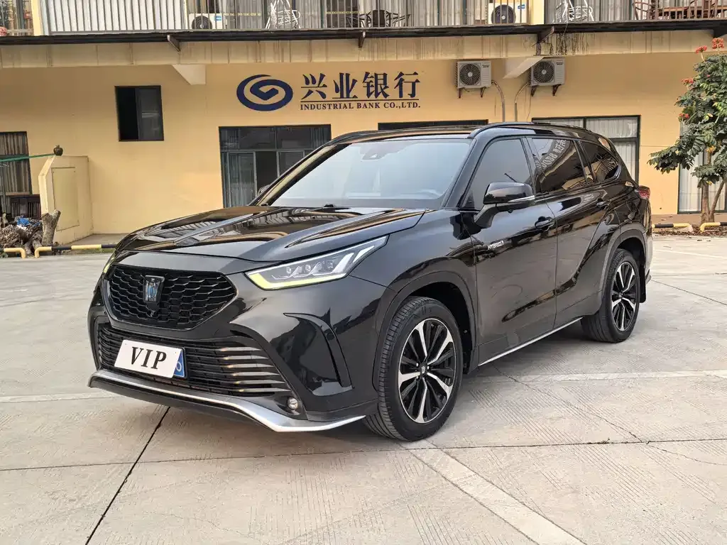 2021 Toyota Crown Kluger 2.5L HEV 4WD Luxury