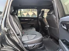 2021 Toyota Crown Kluger 2.5L HEV 4WD Luxury, чёрный — фото 11