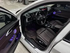 2022 BMW 1 Series 1 120i M, белый — фото 7