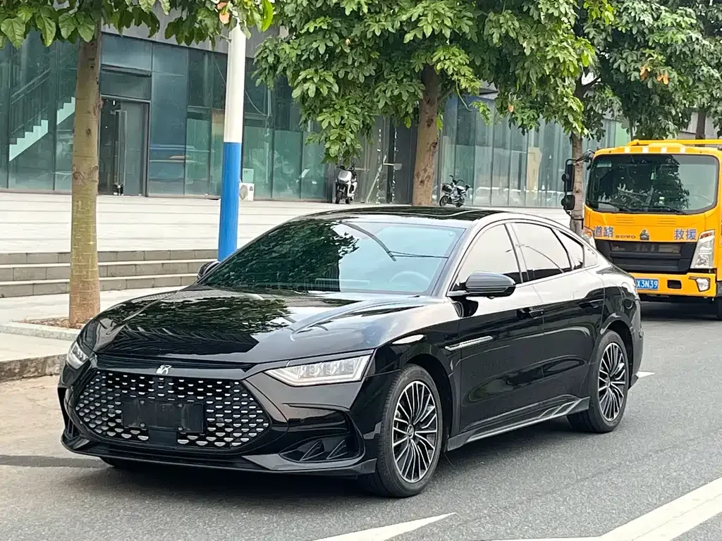 2024 BYD Han 121KM