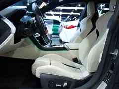 2020 BMW M8 — фото 23