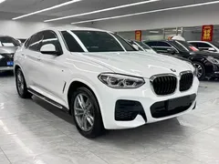 2021 BMW X4 xDrive 25i M, белый — фото 3