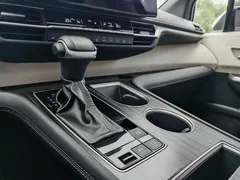 2021 Toyota Sienna 2.5L Hybrid Supreme, белый — фото 8