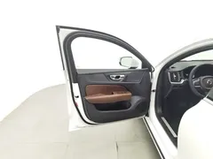2023 Volvo S60 B4 Luxury, белый — фото 8