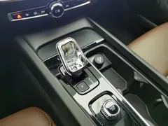 2023 Volvo S60 B4 Luxury, белый — фото 13