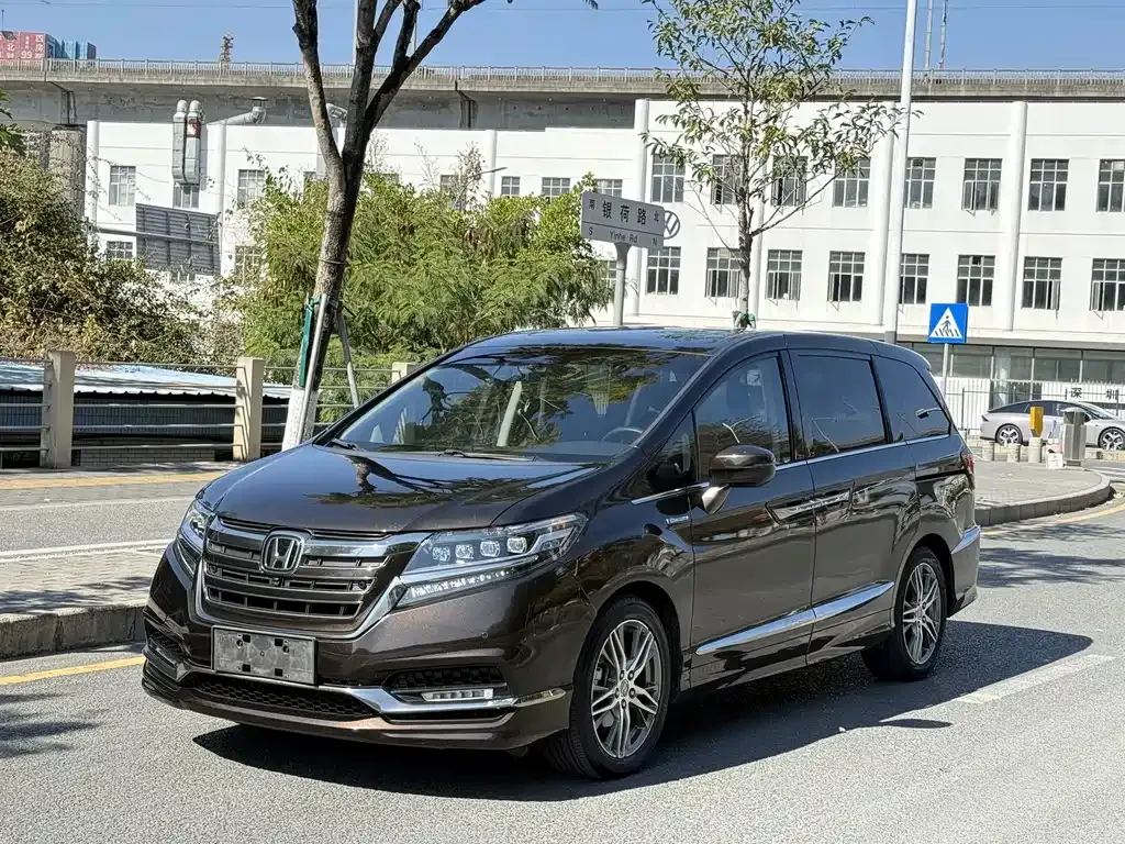 2019 Honda Elysion 2.0L Hybrid Supreme