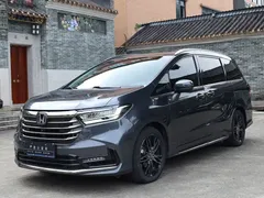 2022 Honda Odyssey 2.0L e:HEV Supreme — фото 2