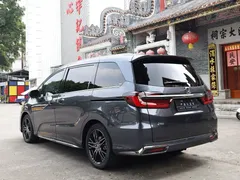 2022 Honda Odyssey 2.0L e:HEV Supreme — фото 10