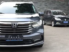 2022 Honda Odyssey 2.0L e:HEV Supreme — фото 23