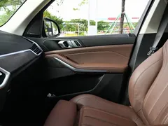 2021 BMW X5 xDrive40i M Sport Package — фото 17