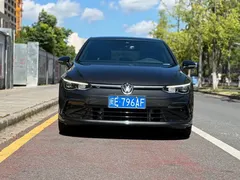 2021 Volkswagen Golf 280TSI DSG R-Line, чёрный — фото 2