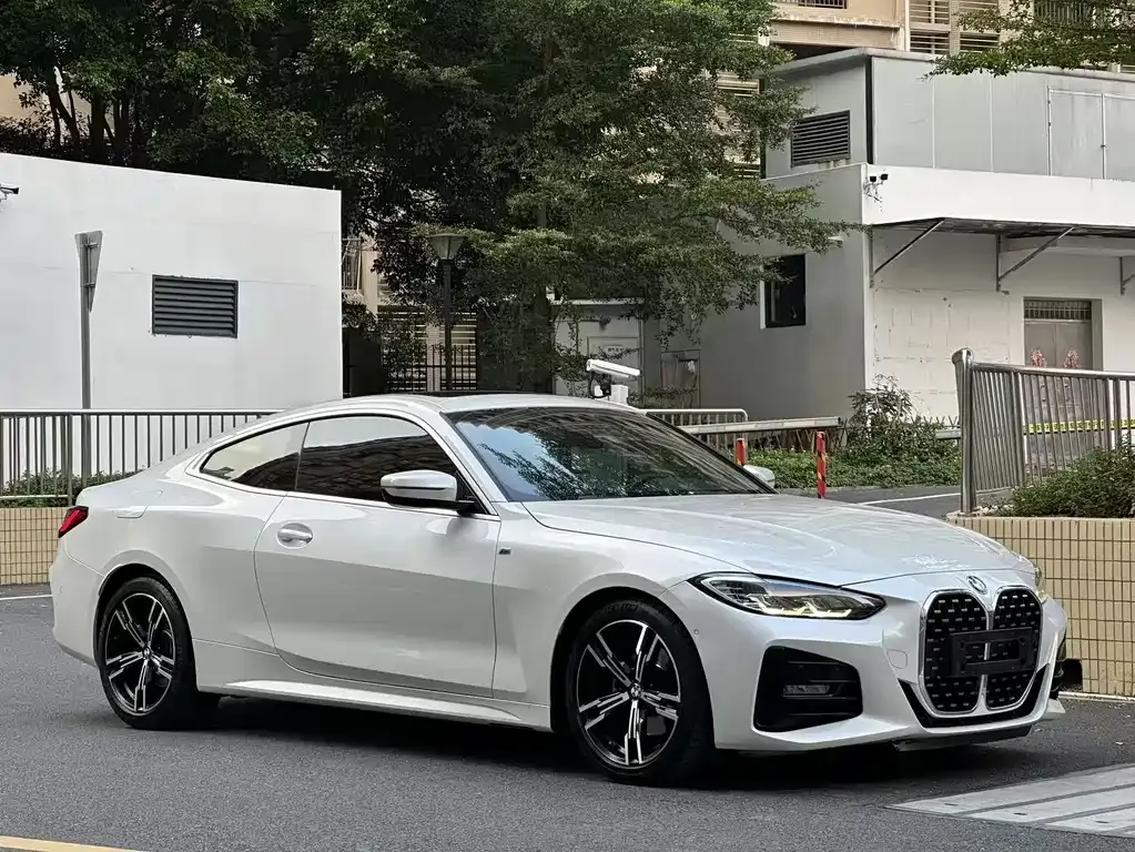 2022 BMW 4 Series 4 425i M