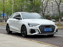 2022 Audi A3 Sportback 35 TFSI Fashion Sport, белый — фото 3