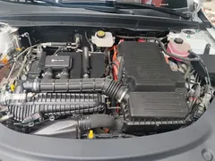 2025 BYD Seal 05 PHEV DM-i Smart Drive 55km Luxury, белый — фото 10