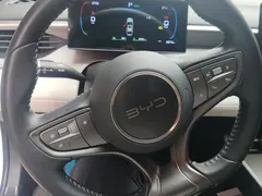 2025 BYD Seal 05 PHEV DM-i Smart Drive 55km Luxury, белый — фото 15