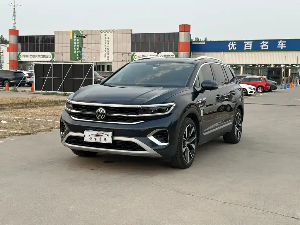 2022 Volkswagen Talagon 530TSI 4WD Pro 6